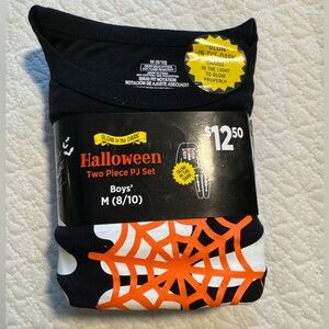 Boys Halloween glow in the dark pajamas size 8/10
